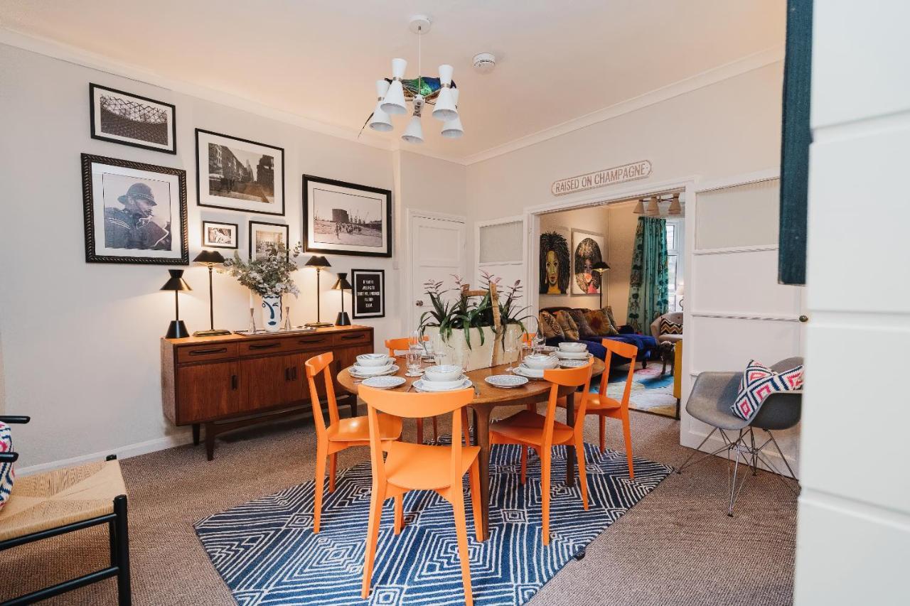 Holiday home Hoole House