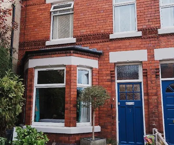Hoole House